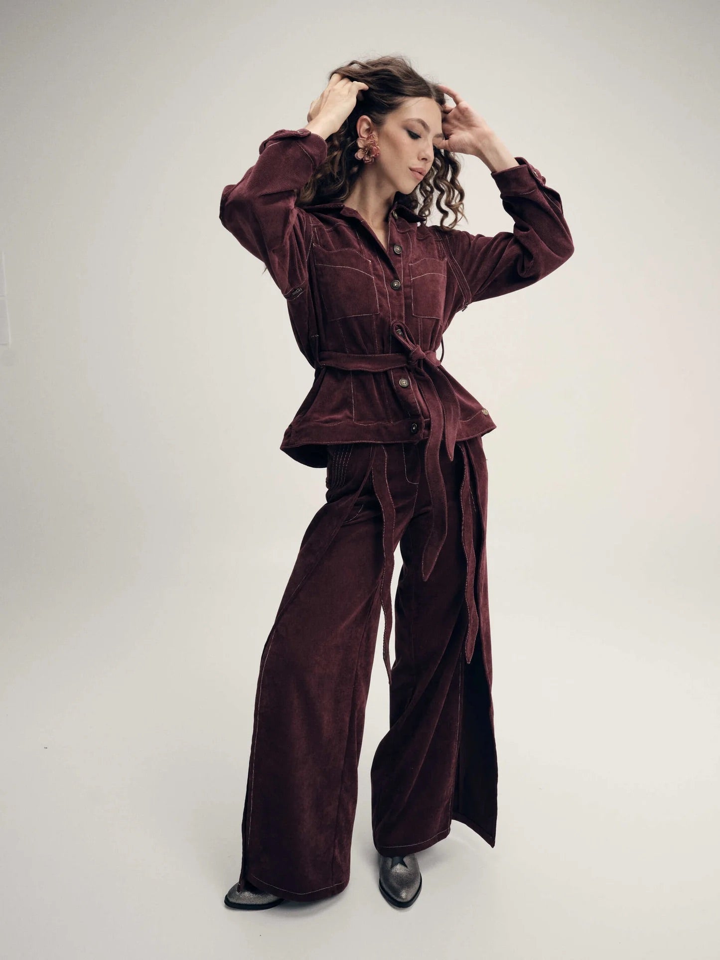 viboraire pant combinado con zaharian jacket set coordinado