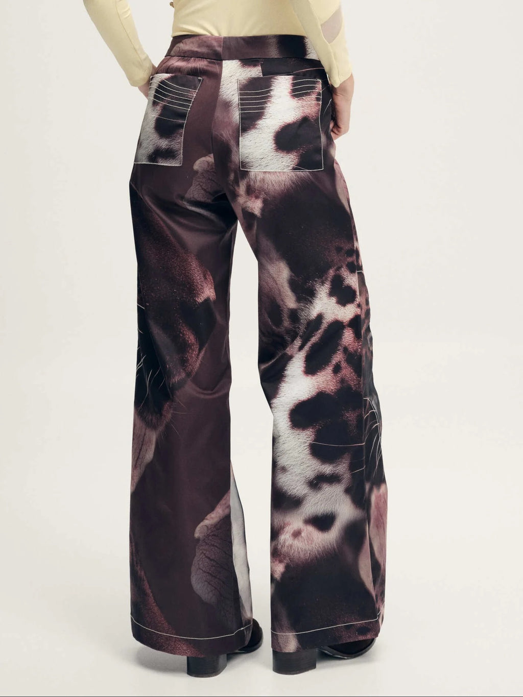 savannah pant vino vista posterior bolsillos diseño estructurado