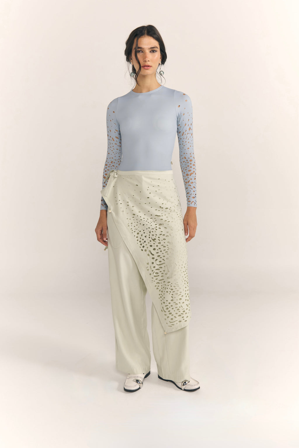 Sea Foam Body combinado con Sea Foam Pant verde agua.